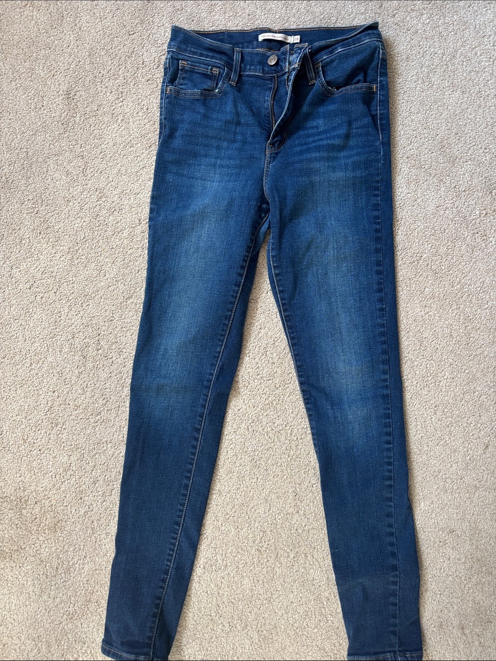 Women's Skinny Jeans in Deep Indigo Wash